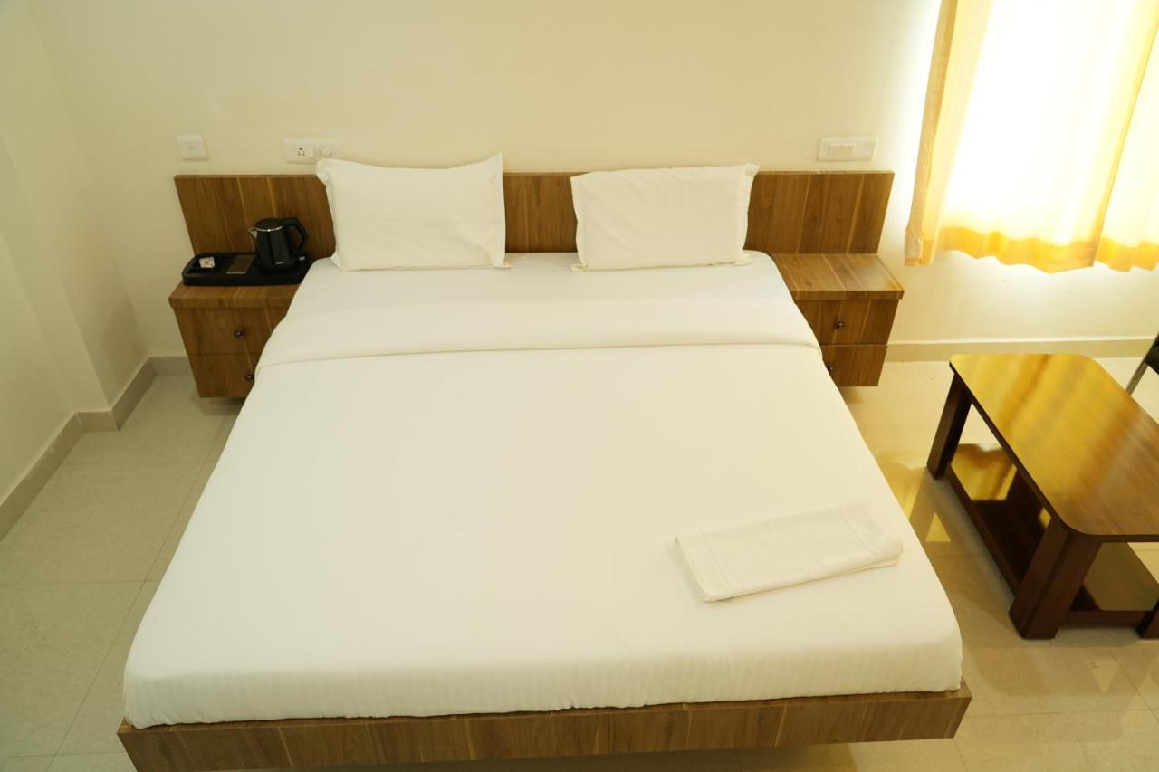 Hotel 5 Star Grand- Premium Shamshabad Exteriér fotografie