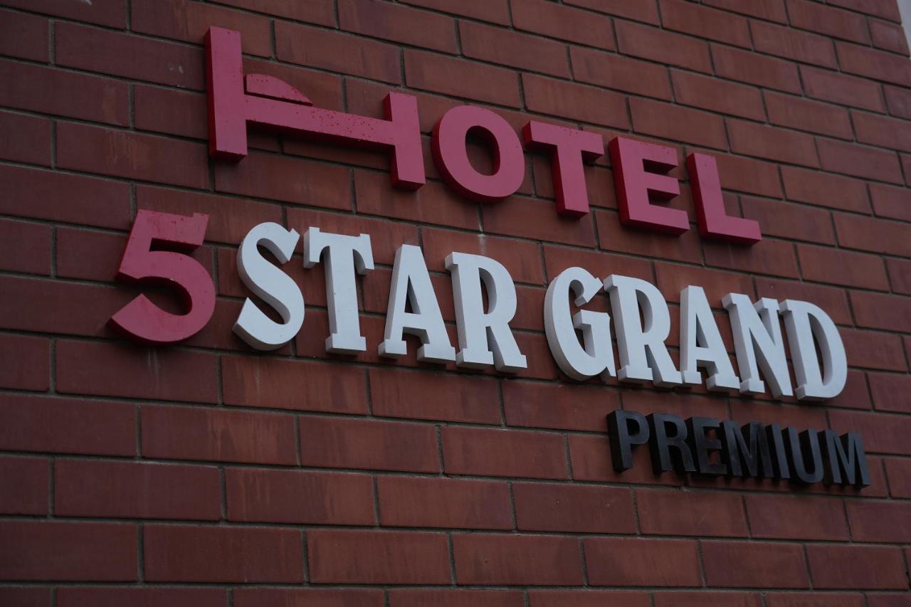 Hotel 5 Star Grand- Premium Shamshabad Exteriér fotografie