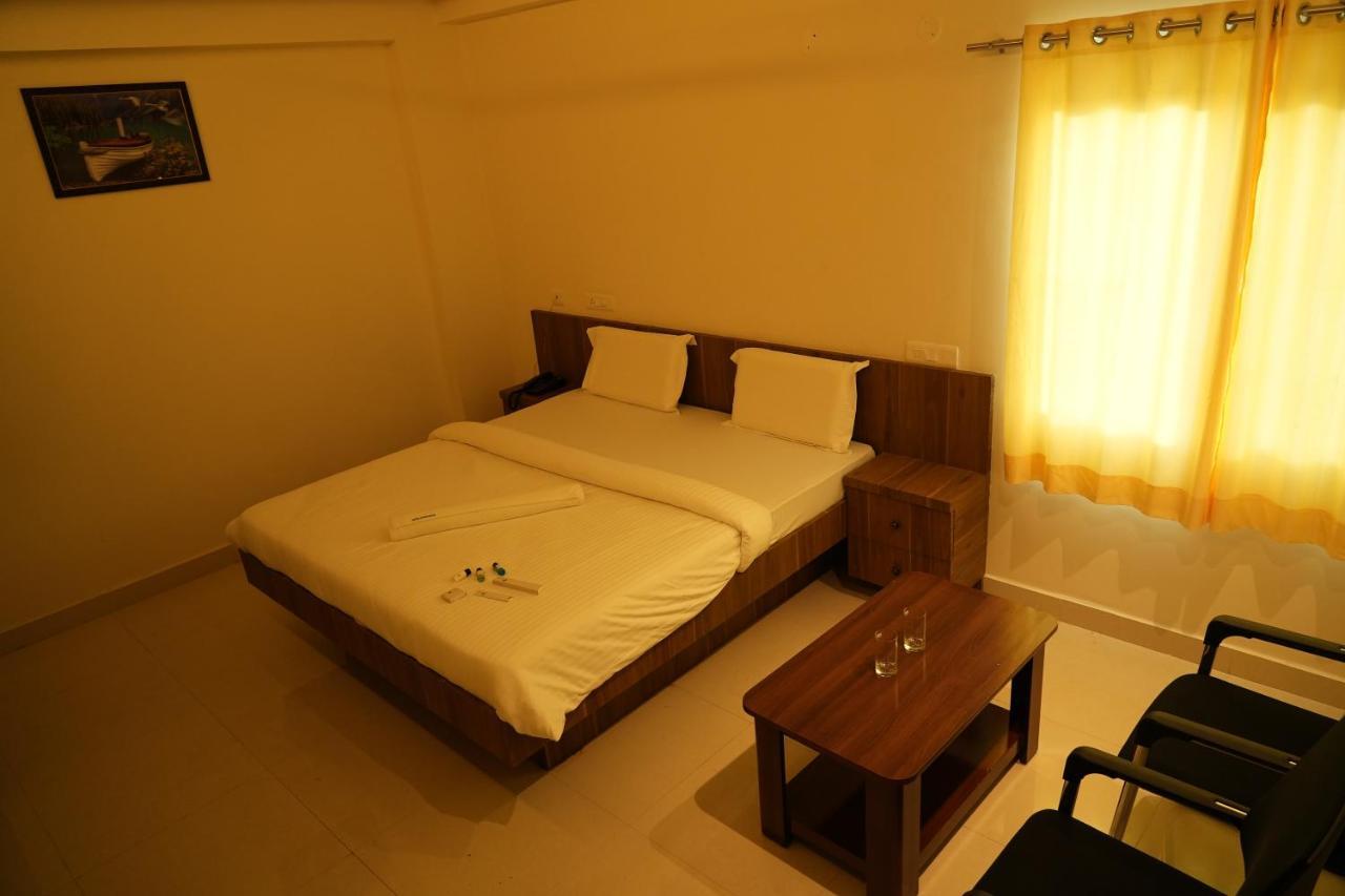 Hotel 5 Star Grand- Premium Shamshabad Exteriér fotografie